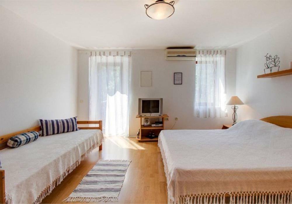 Apartments Jelena Veli Lošinj Eksteriør billede